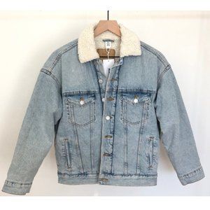 H&M Denim Sherpa Jacket, Men's XXS, Fits like Women's Oversized S Small